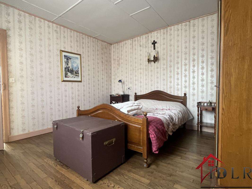 Maison à PARNOY-EN-BASSIGNY
