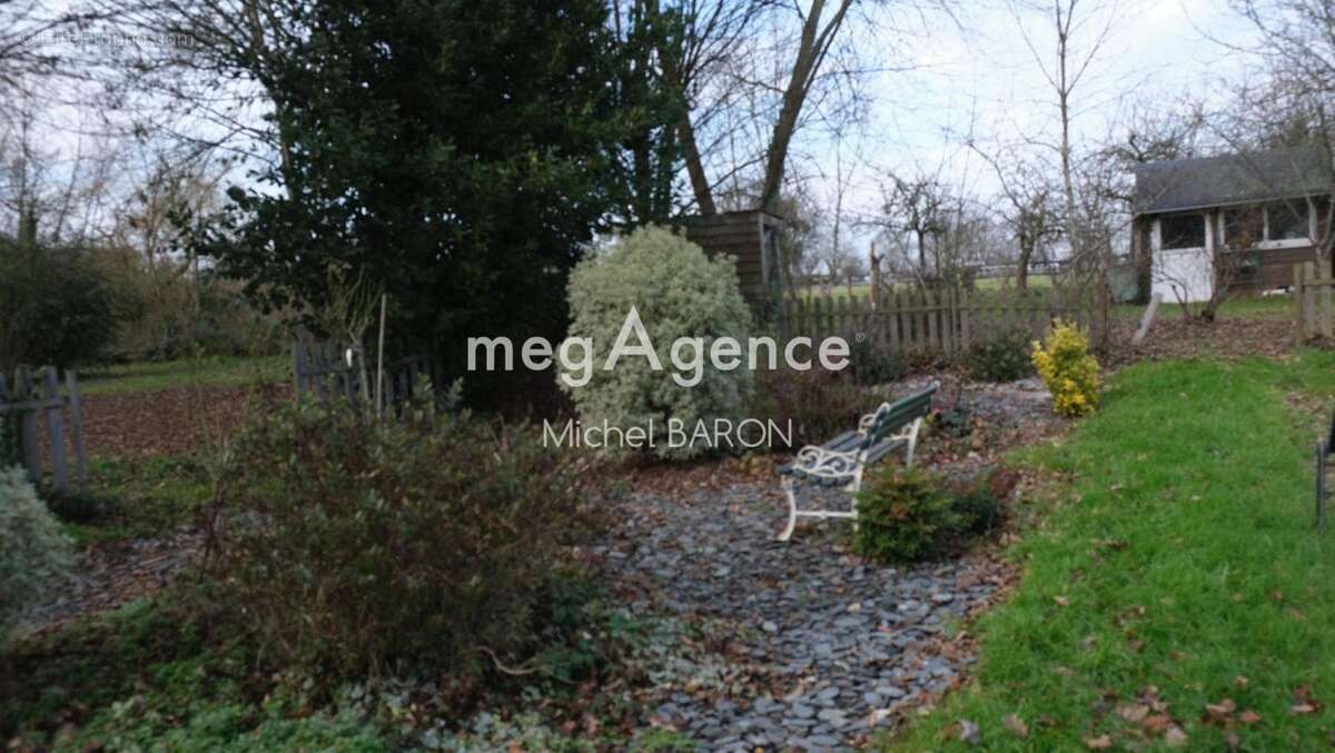 Maison à CHATEAU-GONTIER