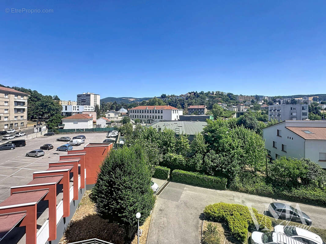 Appartement t2/t3   saint-étienne   rue paul ronin - photo 6