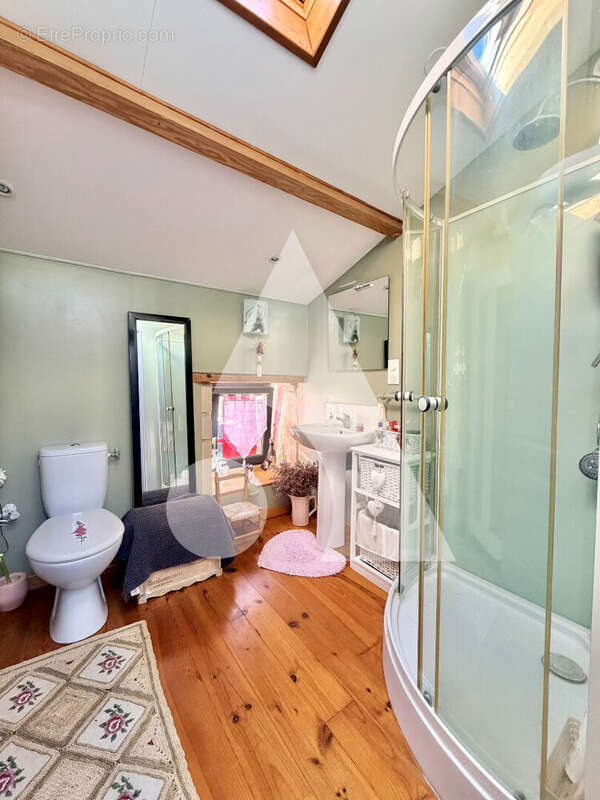 Maison à SAINT-JUST-LUZAC