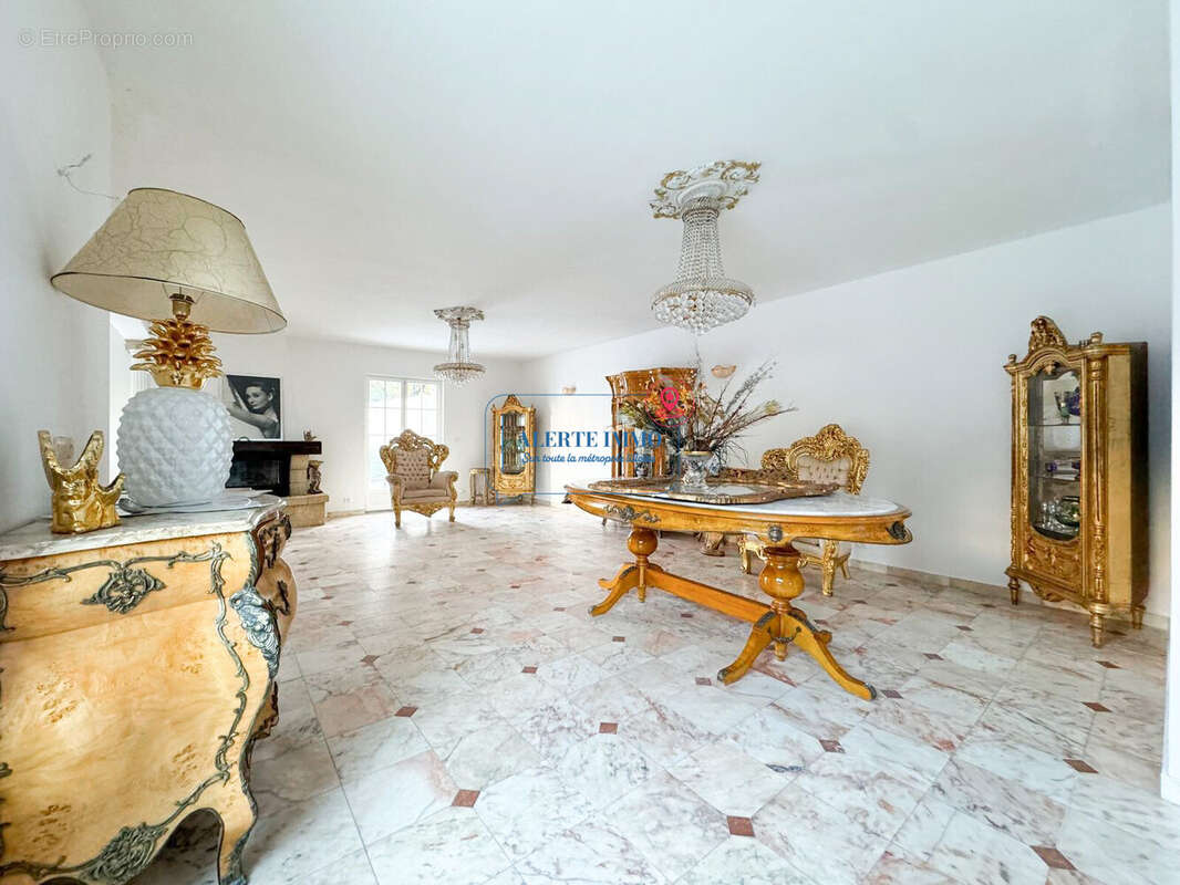 Maison à FACHES-THUMESNIL