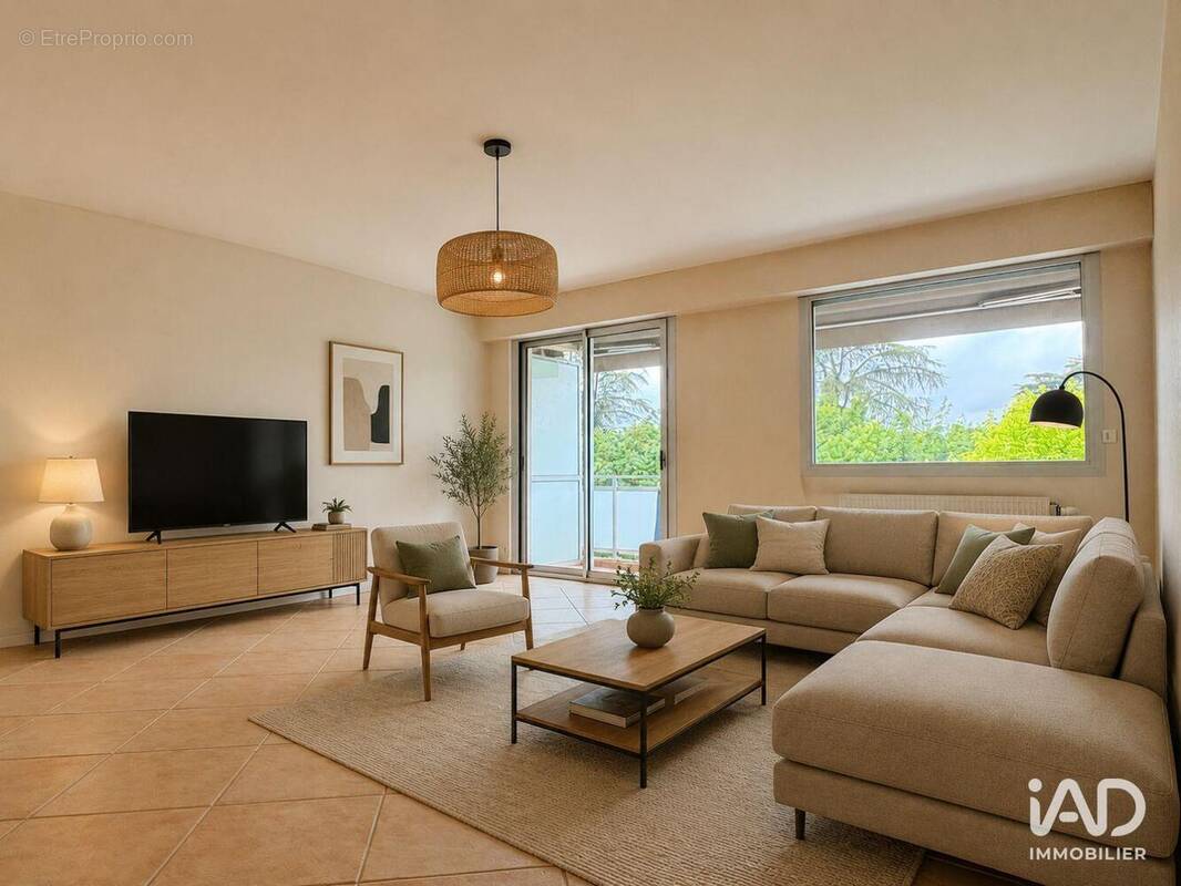 Photo 1 - Appartement à TASSIN-LA-DEMI-LUNE