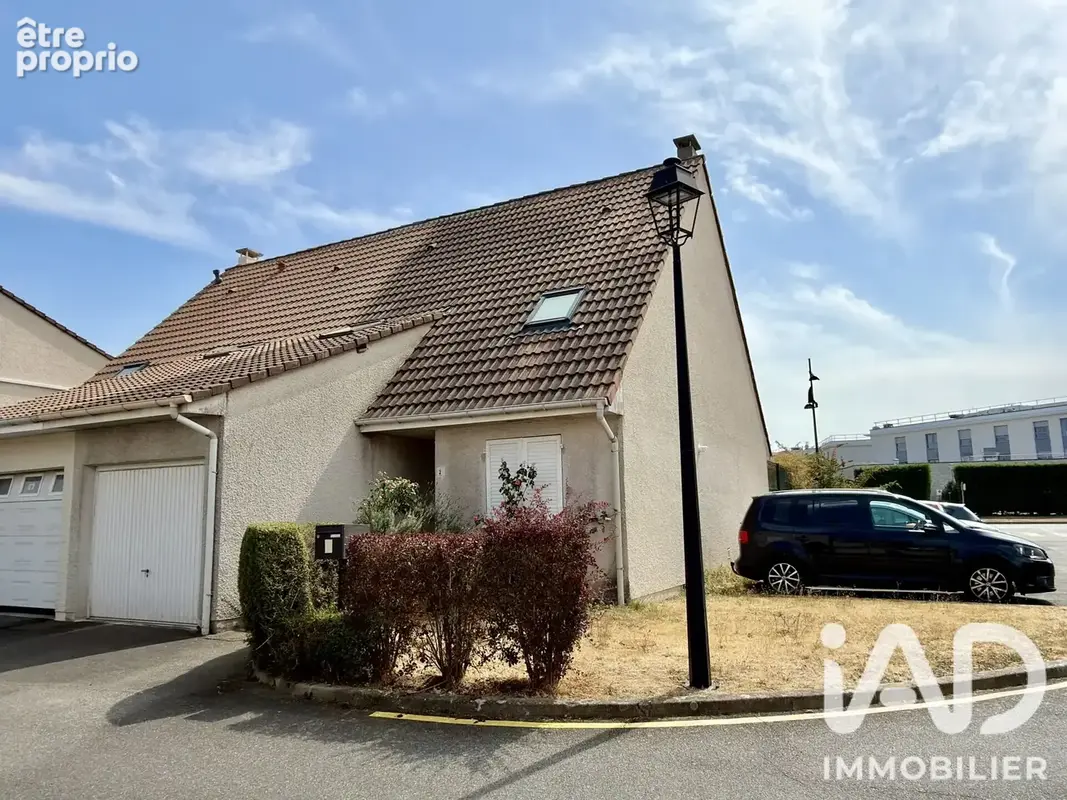 Photo 1 - Maison à LE COUDRAY-MONTCEAUX