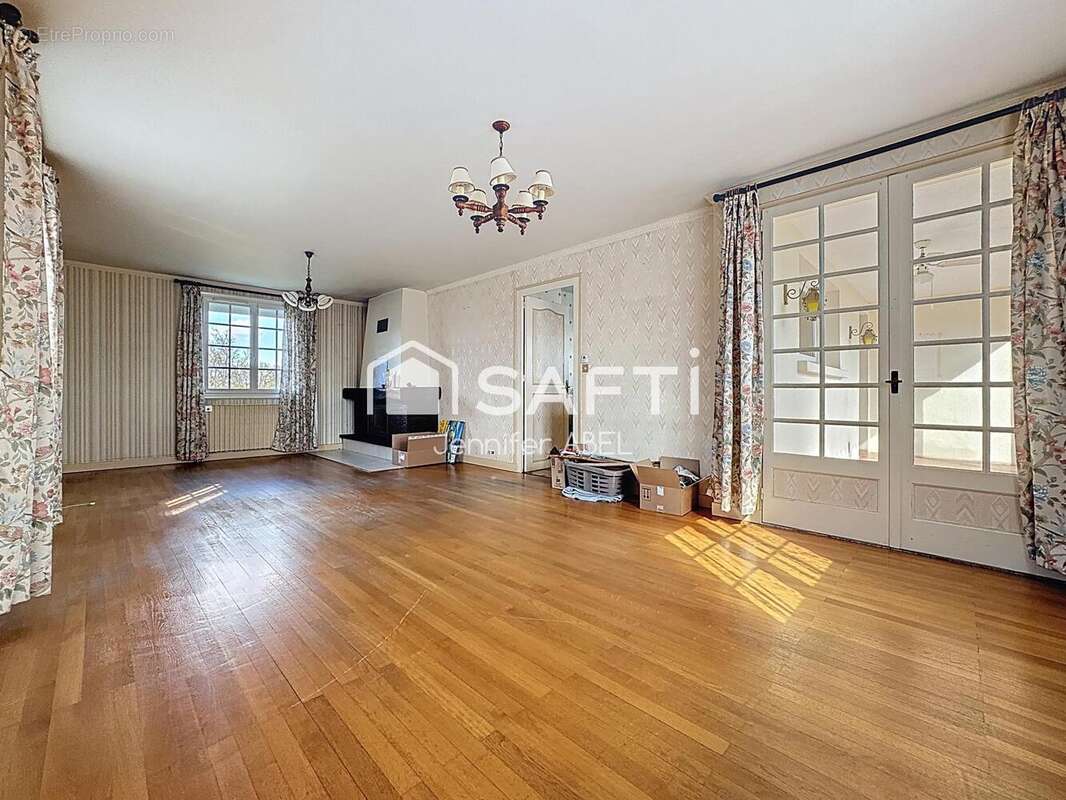 Photo 4 - Maison à LA CHAPELLE-SAINT-LAURENT