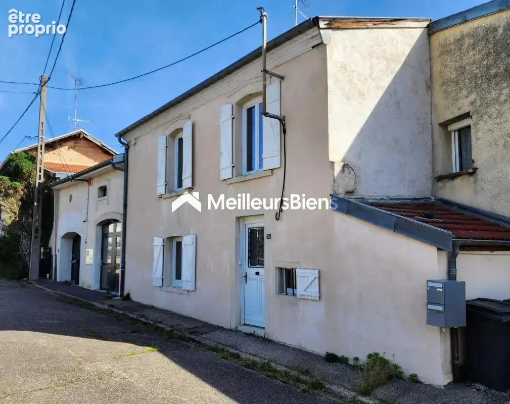 Maison à MAIZIERES