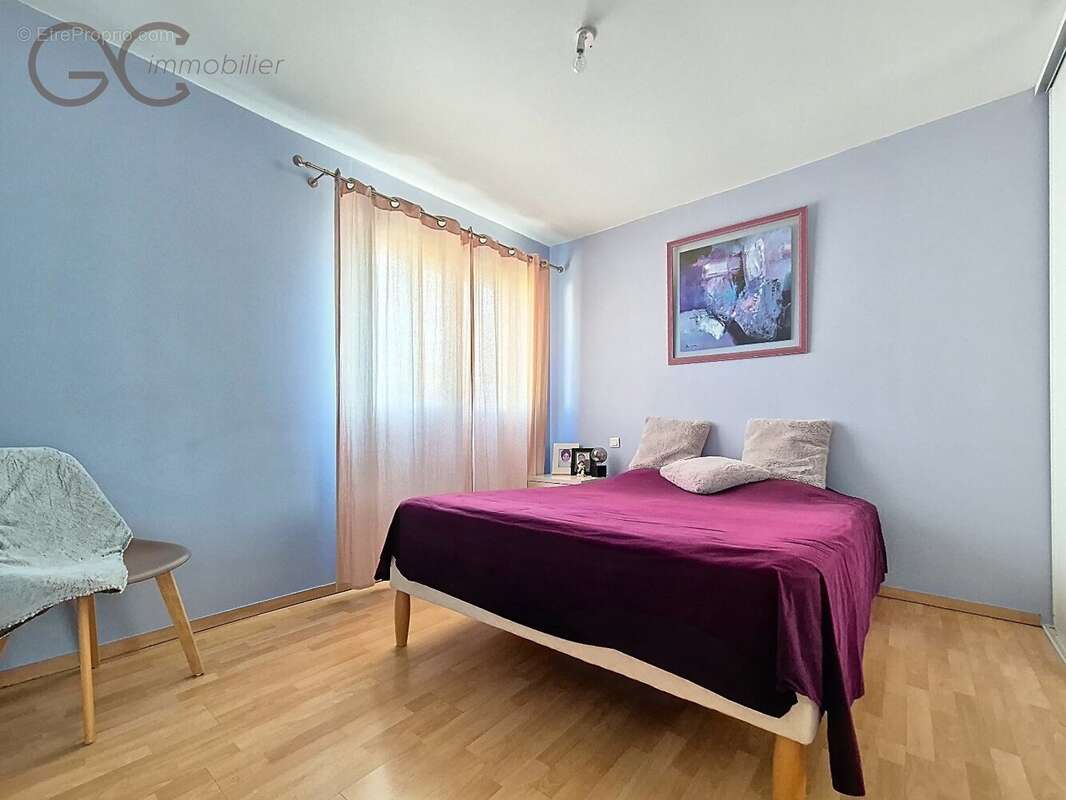 Maison à VILLENEUVE-LES-BEZIERS