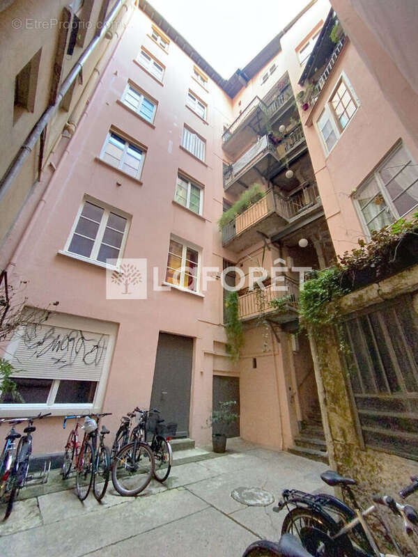 Appartement à LYON-1E