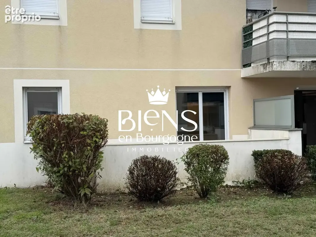 BALCON APPARTEMENT RDC