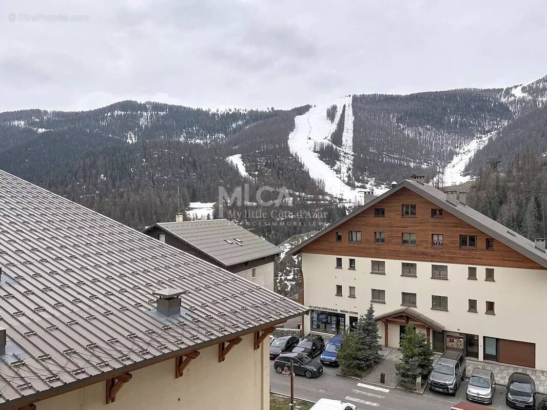 Appartement à SAINT-ETIENNE-DE-TINEE