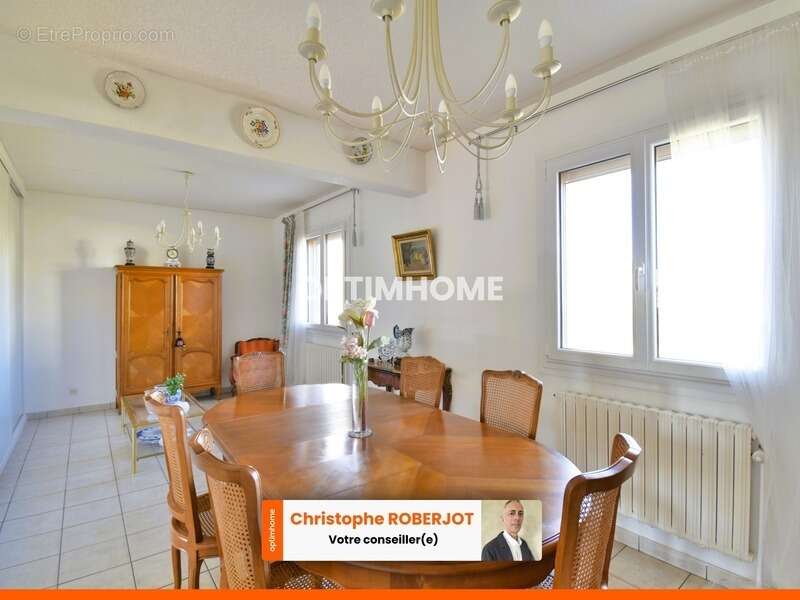 Maison à CHAMPFORGEUIL