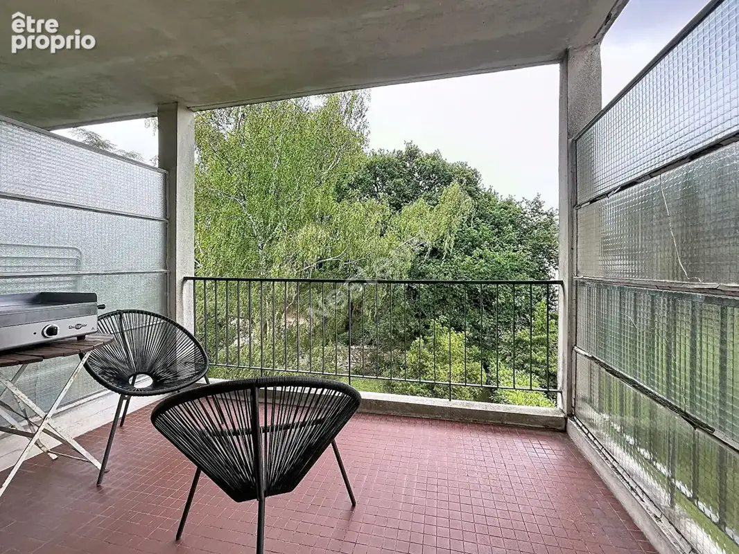 NANTES AMERICAINS ,SAINTE THERESE, T3 en dernier étage, terrasse, garage, cave - photo 5