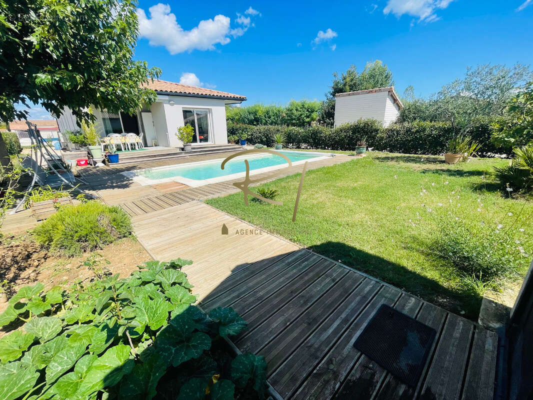 Maison à VALLON-PONT-D&#039;ARC