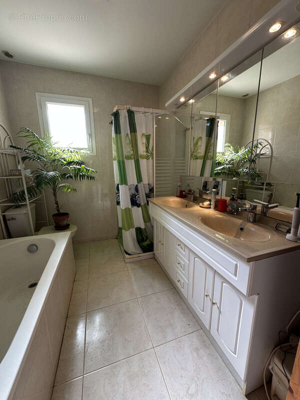 Maison à SAINT-AULAYE