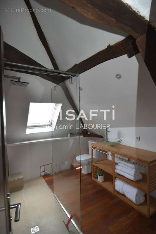 Photo 9 - Appartement à AUXERRE