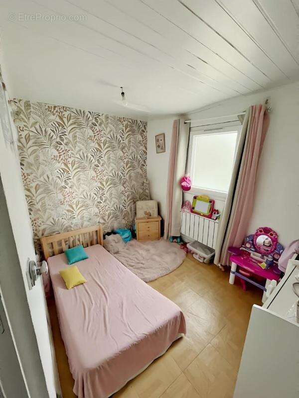 Maison à VILLETANEUSE