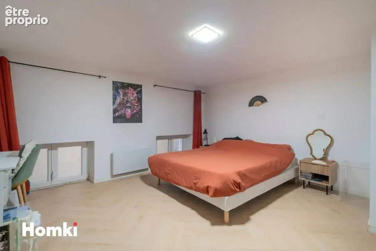 Appartement T5 de 105 m² à Marseille 13002, Rue Chevalier Paul - photo 13