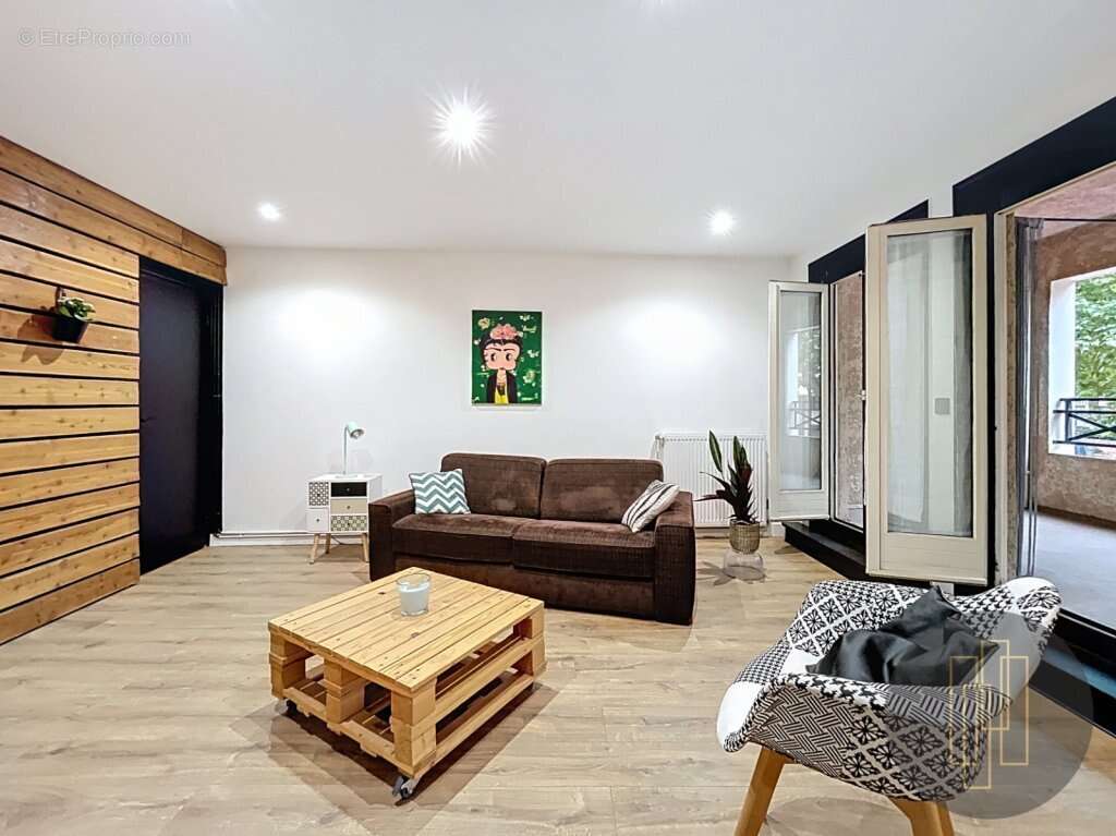 Appartement à VILLEFRANCHE-SUR-SAONE