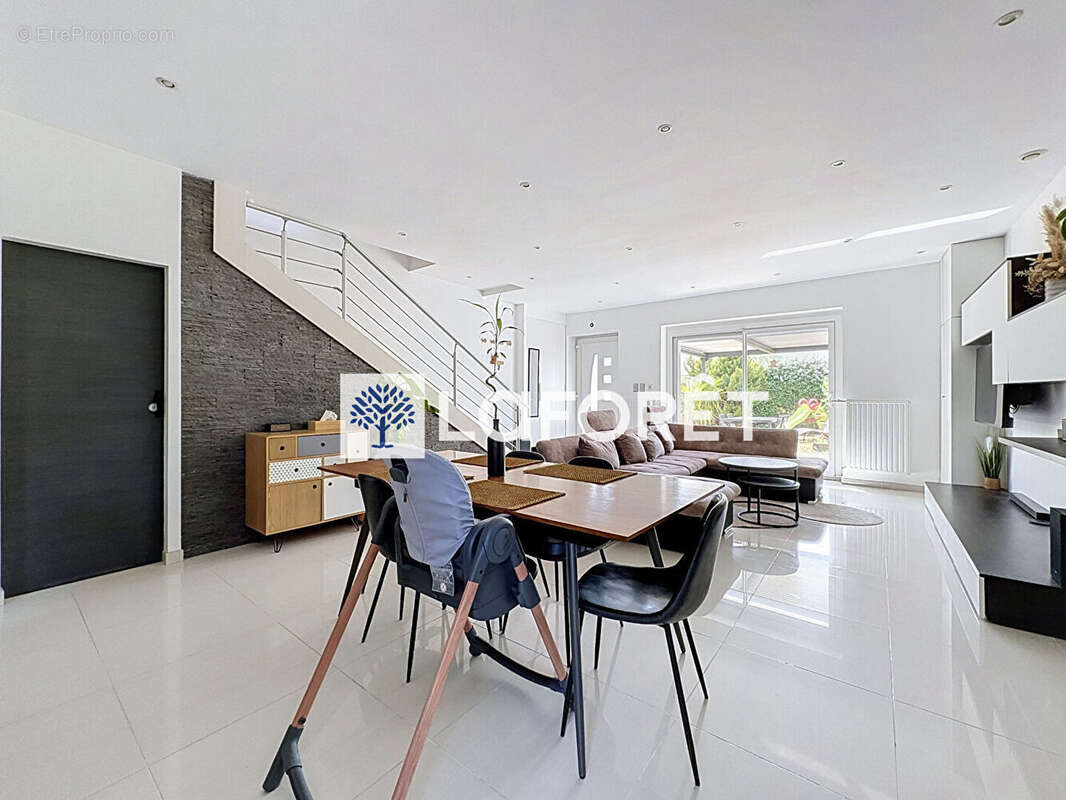 Maison Miribel 5 pièces 130 m² avec terrain de 138 m² - photo 5