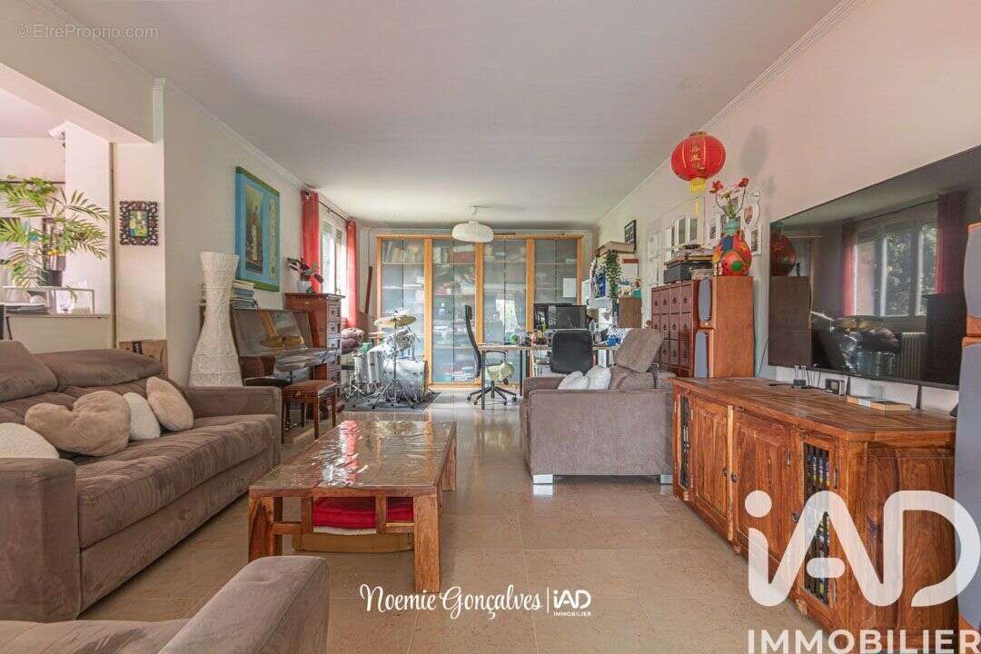 Photo 2 - Maison à MANTES-LA-JOLIE