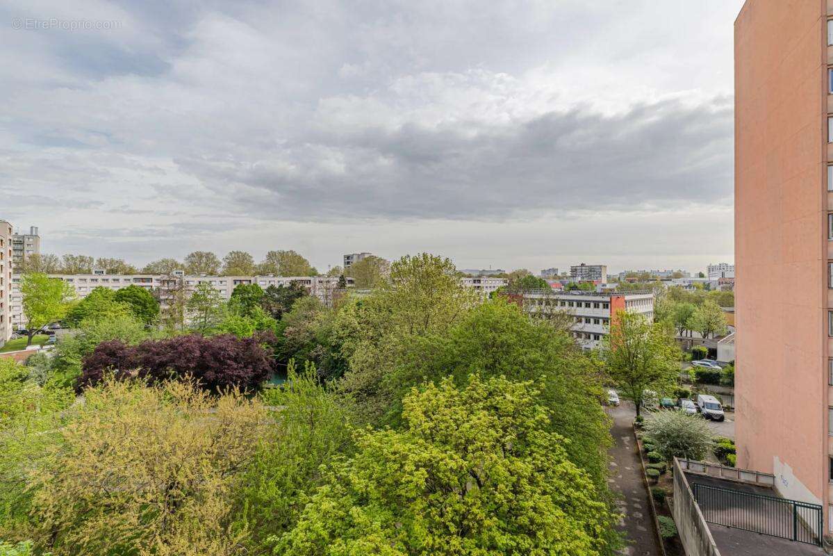 Appartement à SAINT-DENIS