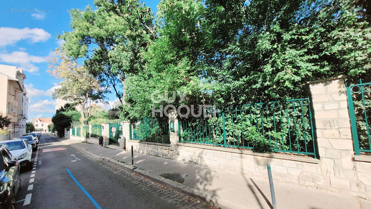 Appartement à COLOMBES