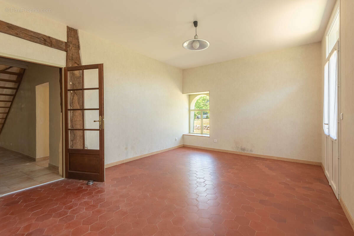 Maison xvio - 270 m2 - 5 chambres - photo 13