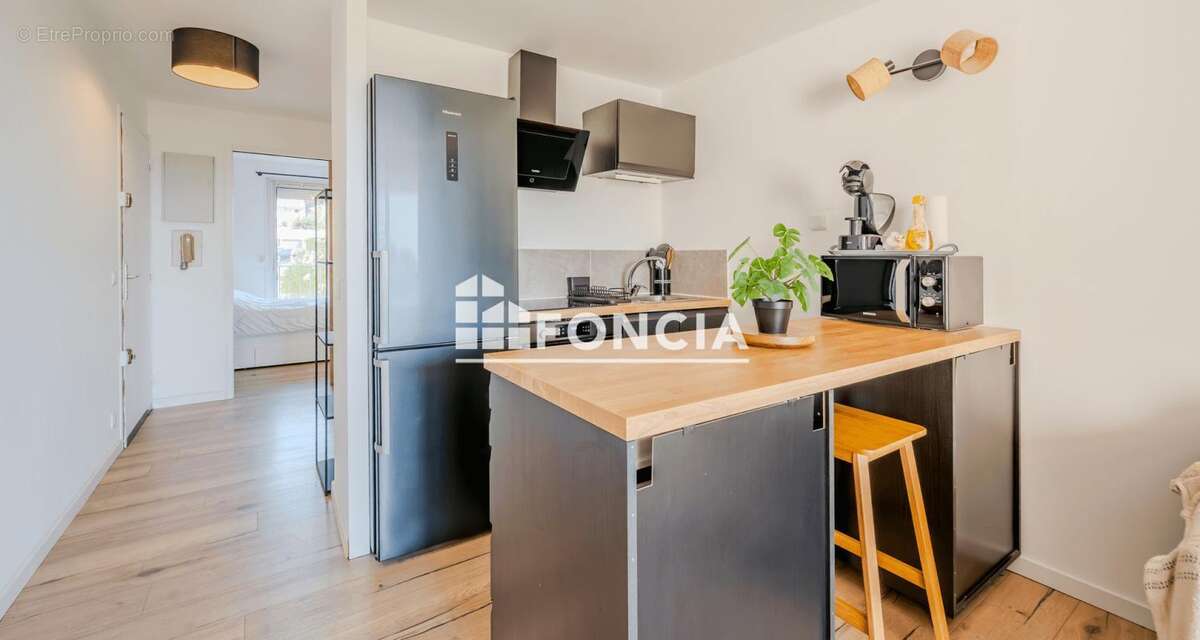 Appartement à CARQUEIRANNE