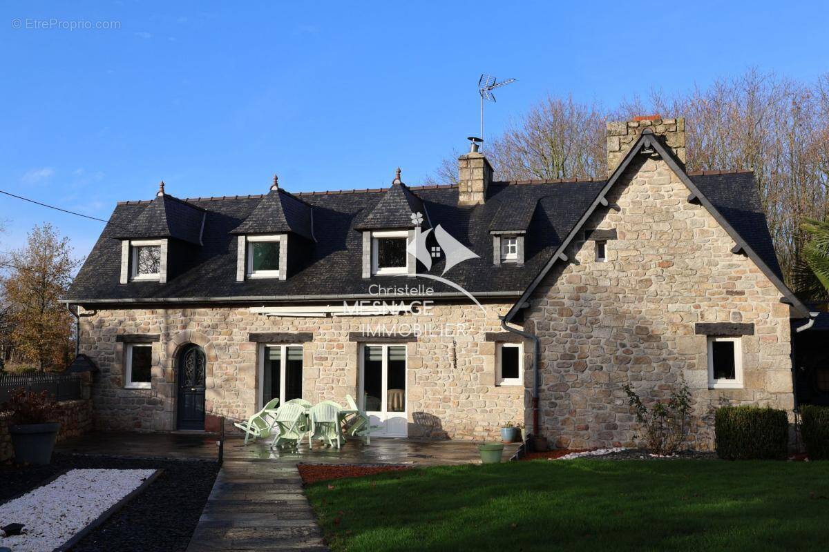 Maison à DINAN