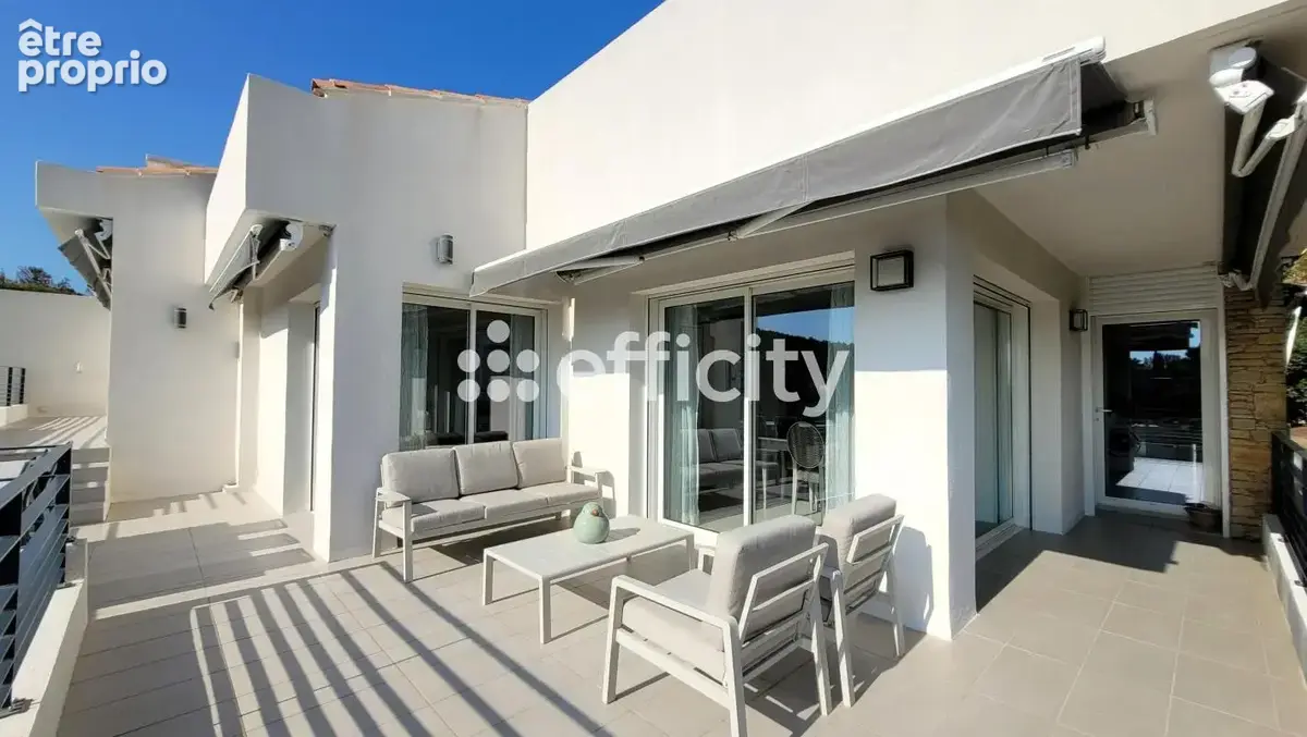 Maison 7 pièces 235 m² à vendre à Bandol (83150) - photo 2