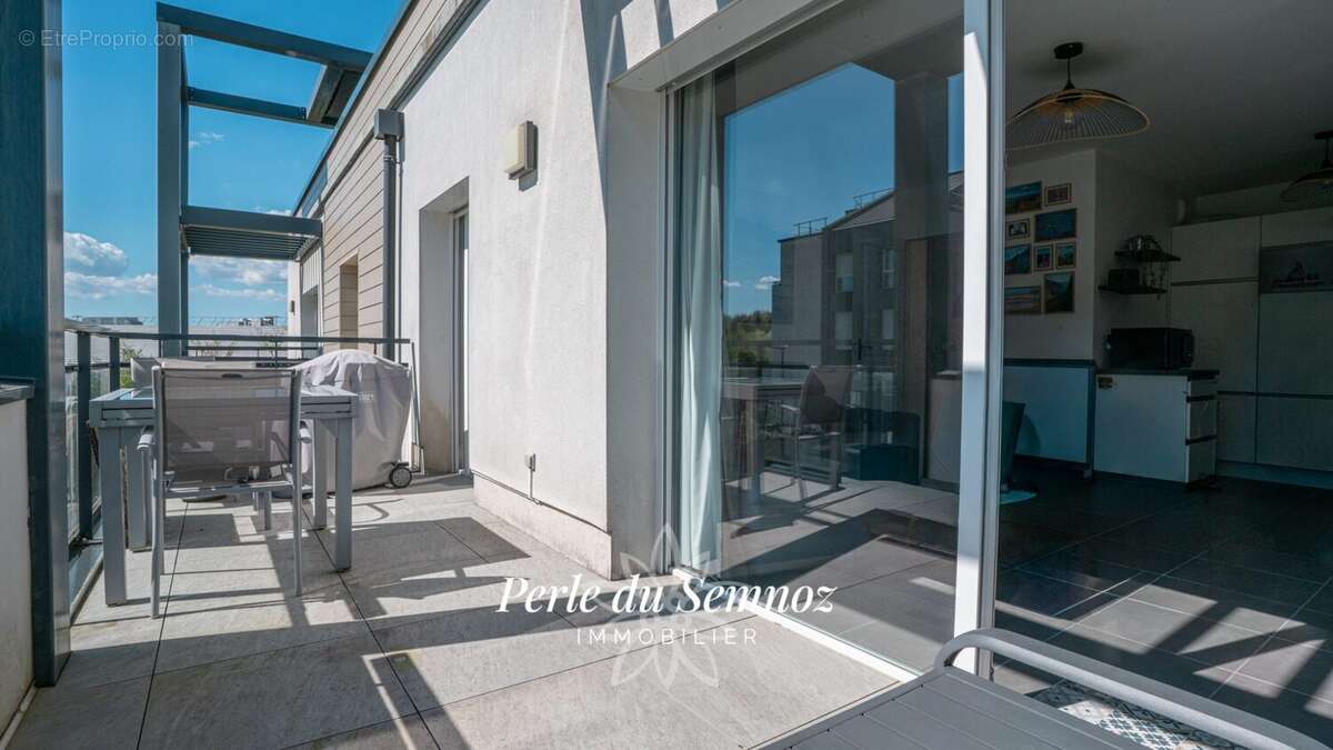 Appartement à SEYNOD