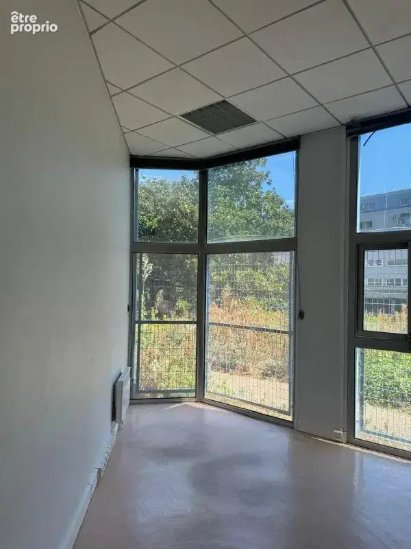 Bureau - Gentilly - 72m² - photo 8