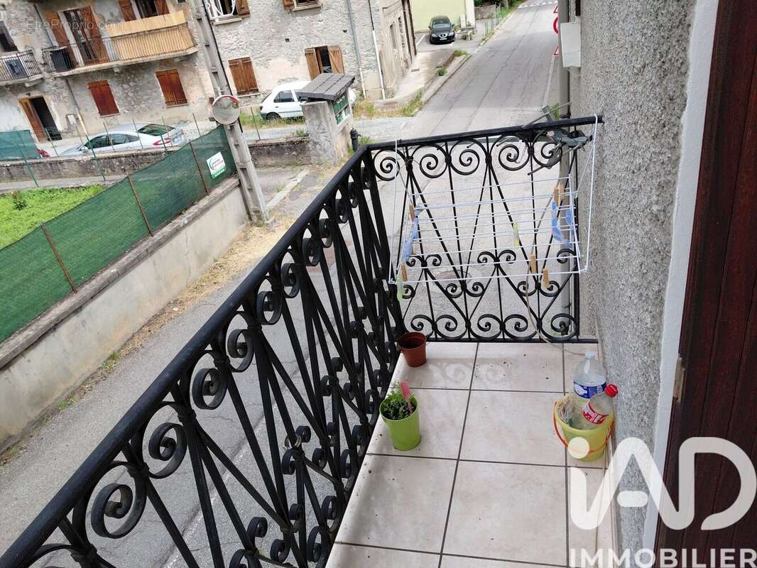 Photo 9 - Appartement à SAINT-ETIENNE-DE-CUINES