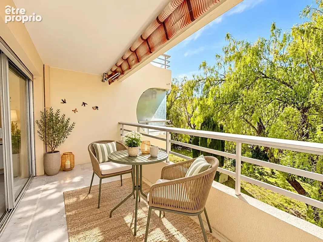 Appartement à FREJUS