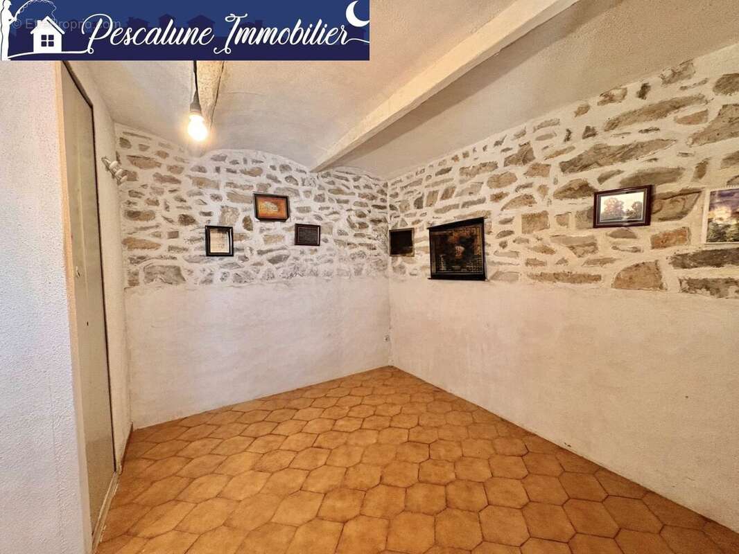 Appartement à LUNEL
