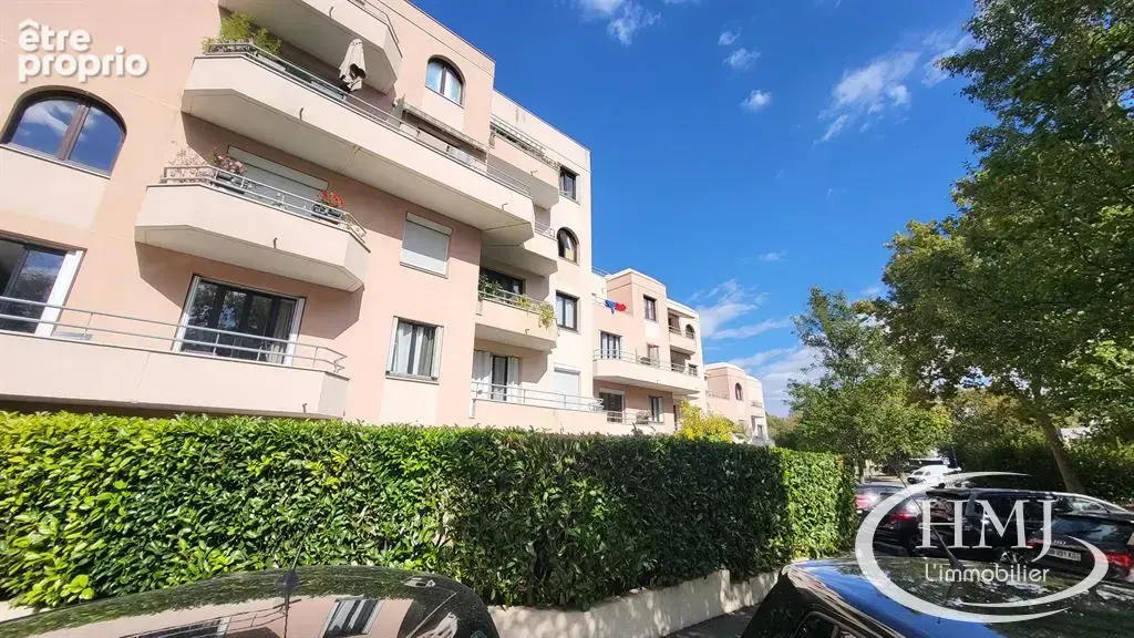 Appartement à RIS-ORANGIS