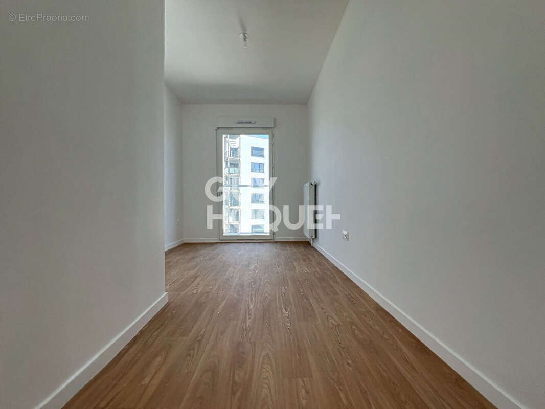 Appartement à STAINS