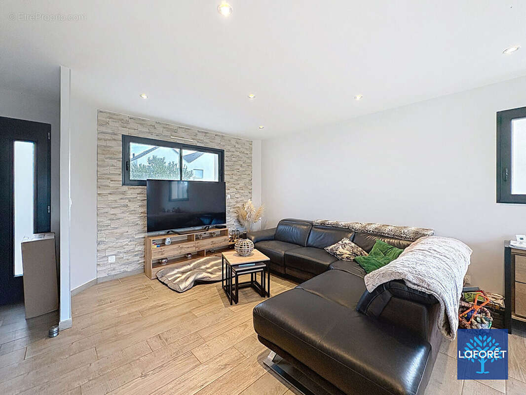 Maison à BLAINVILLE-SUR-ORNE