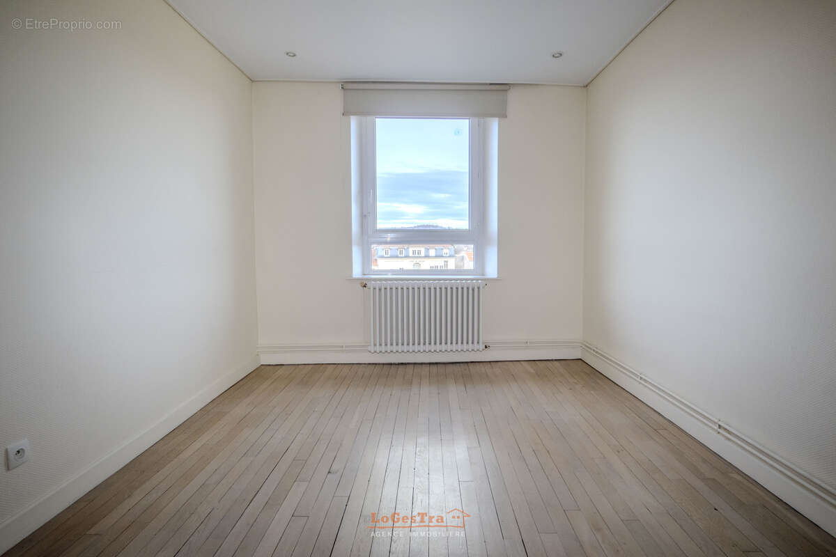 Appartement à VITTEL