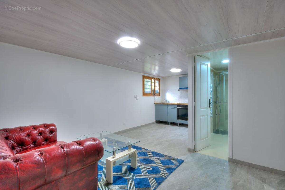 Maison à CHAMPIGNY-SUR-MARNE