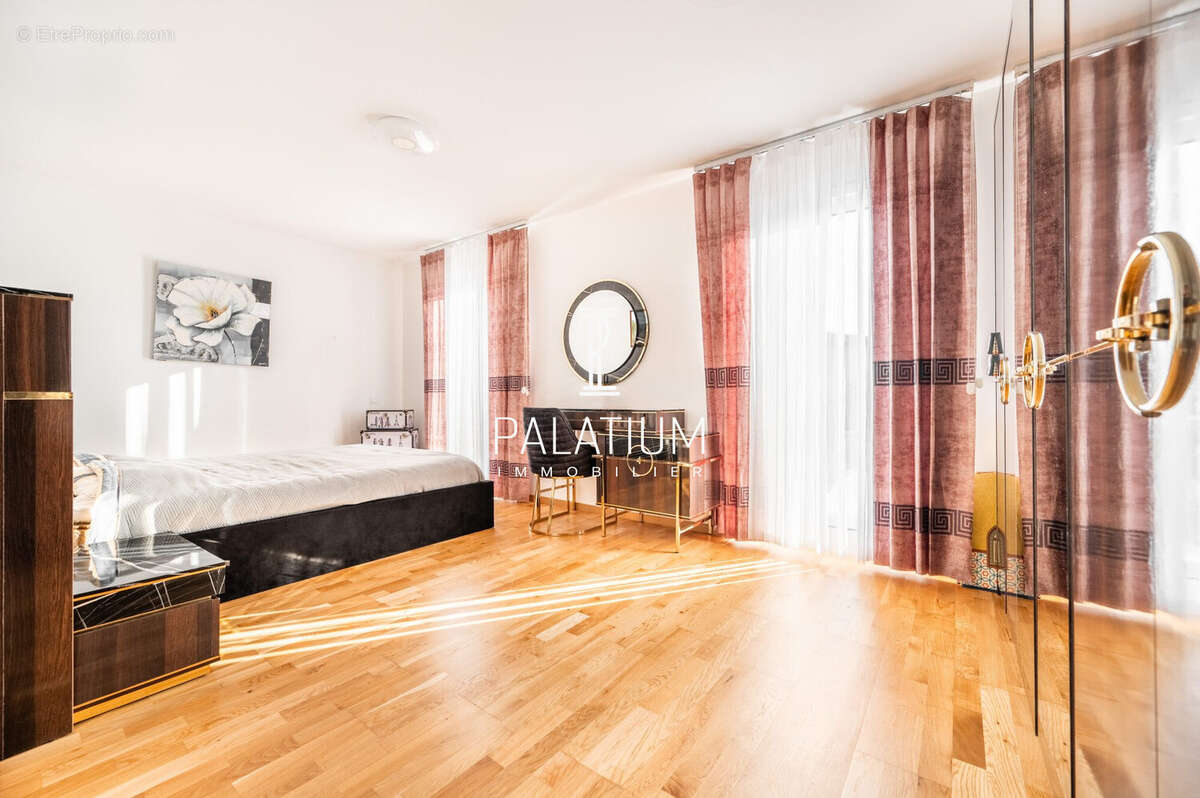 Maison à GINASSERVIS