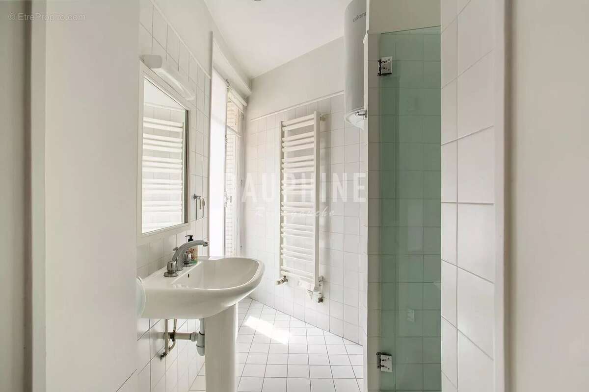 Appartement à PARIS-7E