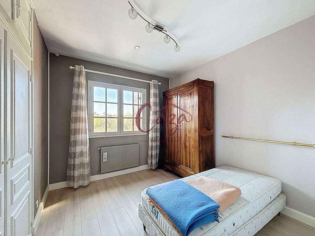 Maison à FARGUES-SAINT-HILAIRE