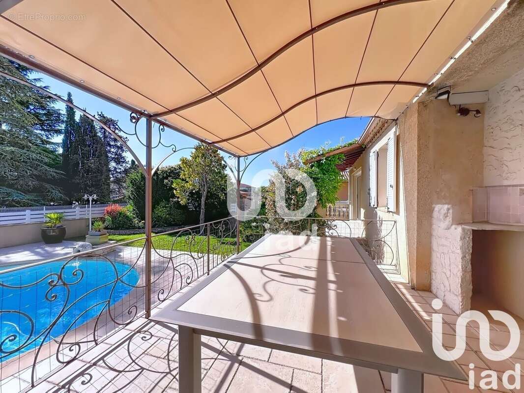 Photo 2 - Maison à VOLX