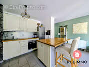 Appartement à VAUJOURS