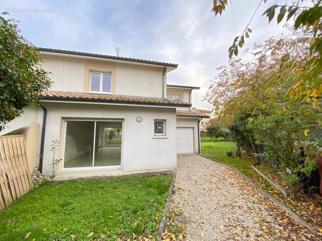 Maison à CASTELNAU-DE-MEDOC