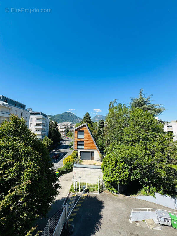 Appartement à GRENOBLE