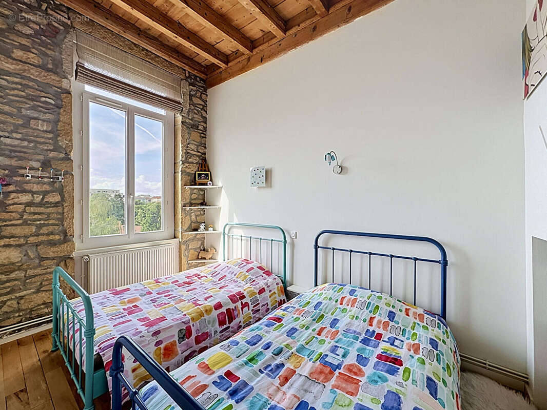 Appartement à LYON-4E