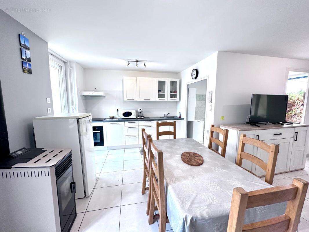 Maison à SAINT-GEORGES-DE-DIDONNE