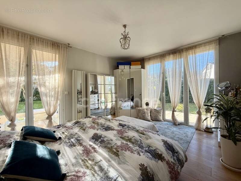 Appartement à DIVONNE-LES-BAINS