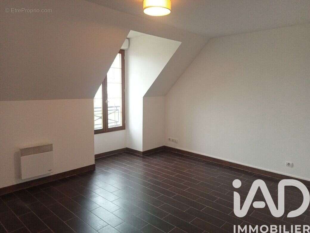 Photo 7 - Maison à CORMEILLES